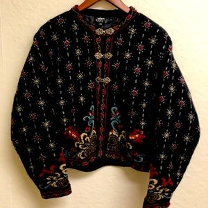 Beautiful Icelandic Knit Cropped Jacket